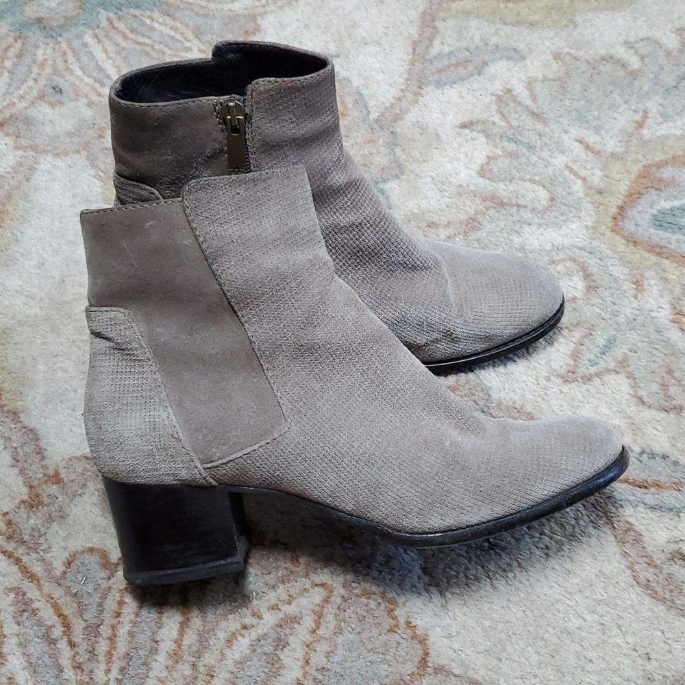 Aquatalia Tisha suede waterproof booties